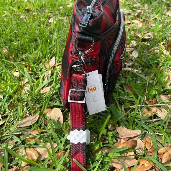 NWT Lug Shimmy Red Black Buffalo Checkered Shoulder Purse with Adjustable Straps - Picture 3 of 12